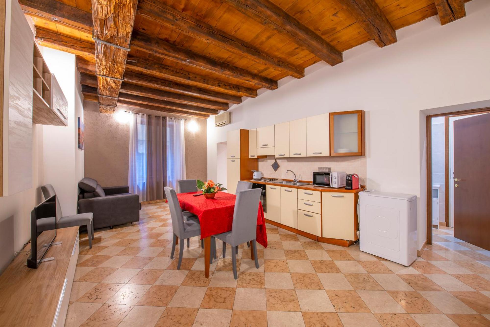 Palace Home Mazzini Verona Center Экстерьер фото