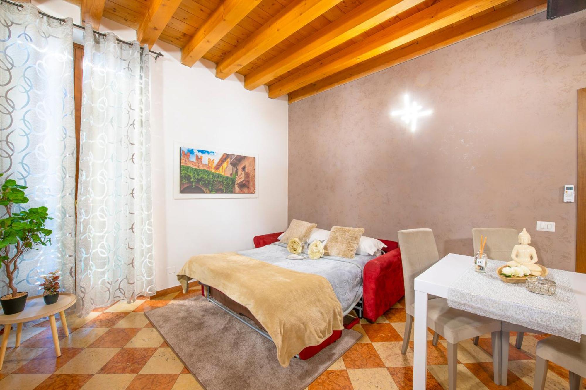 Palace Home Mazzini Verona Center Экстерьер фото