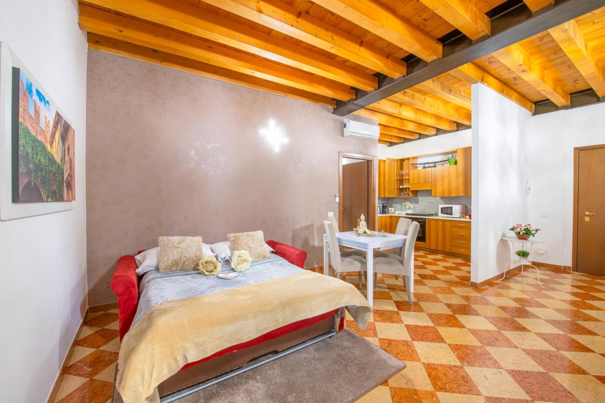 Palace Home Mazzini Verona Center Экстерьер фото